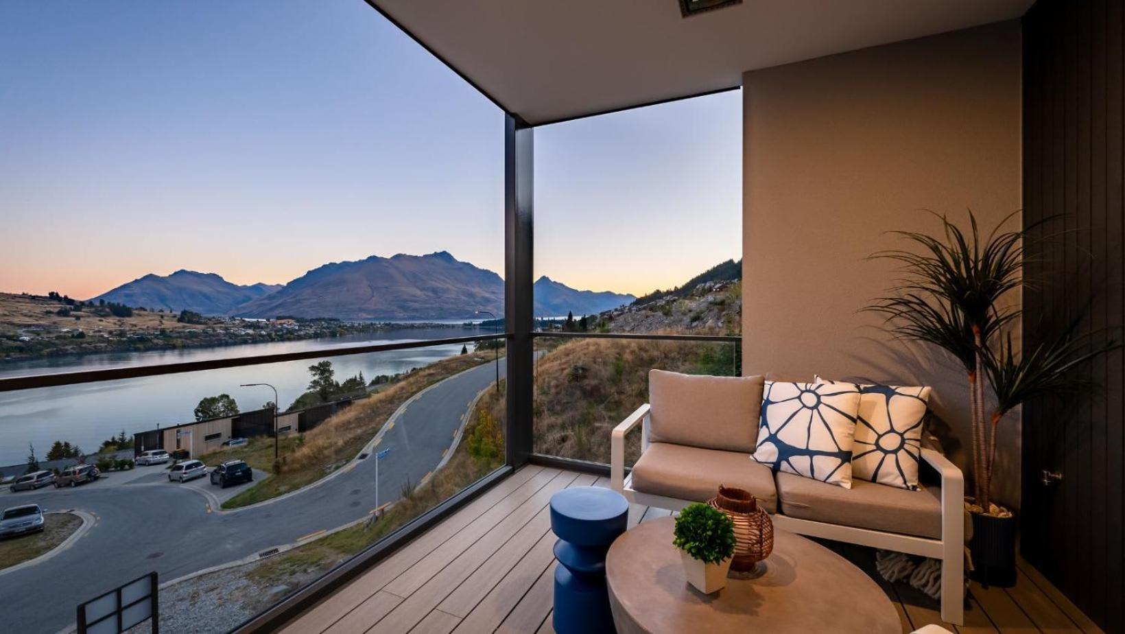 The Tiers- Hot Tub- Ac- Bbq- Free Parking Villa Queenstown Eksteriør bilde