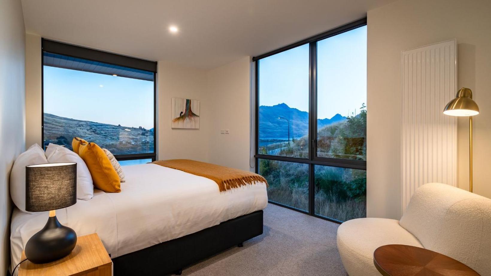 The Tiers- Hot Tub- Ac- Bbq- Free Parking Villa Queenstown Eksteriør bilde