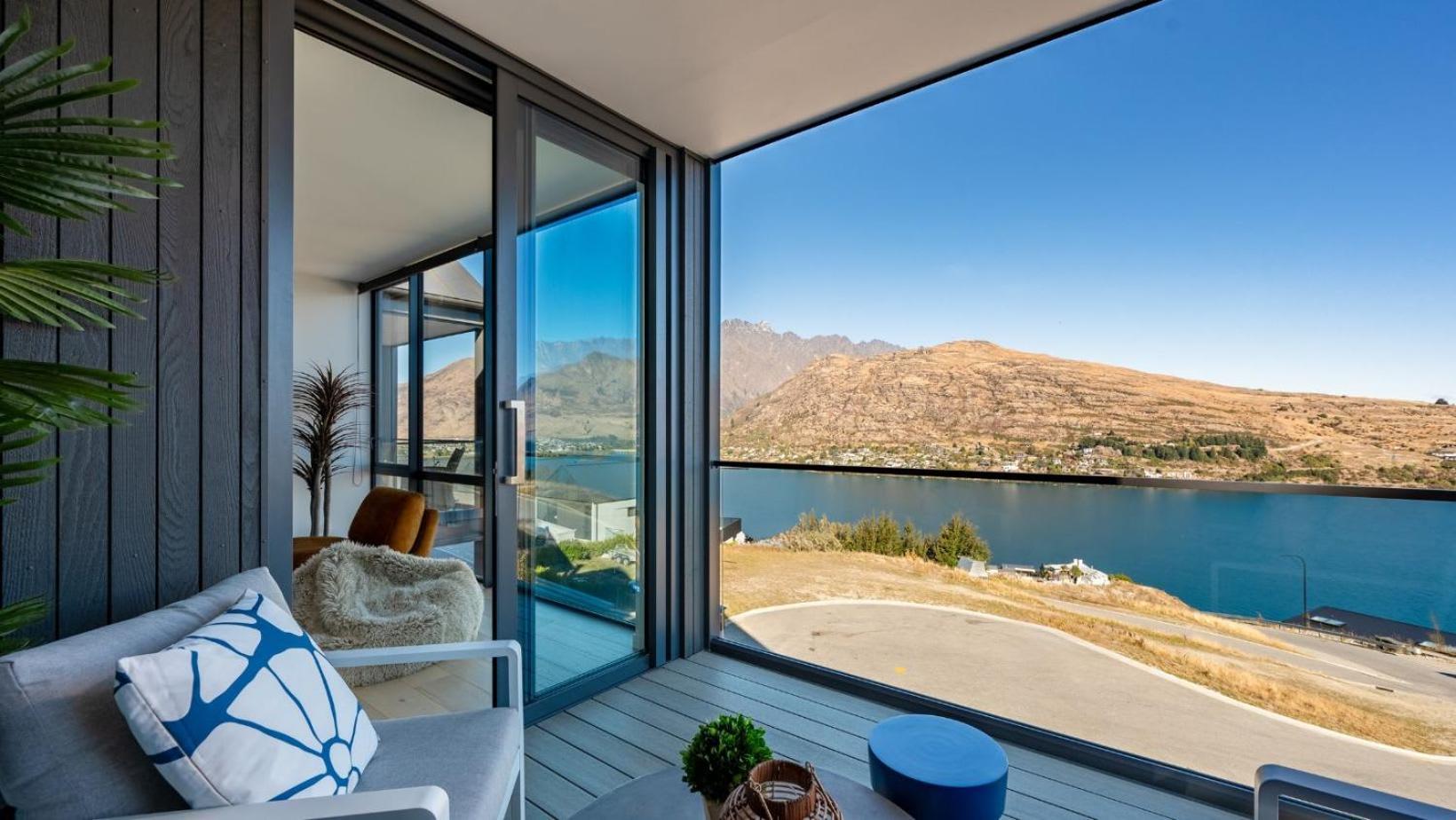 The Tiers- Hot Tub- Ac- Bbq- Free Parking Villa Queenstown Eksteriør bilde